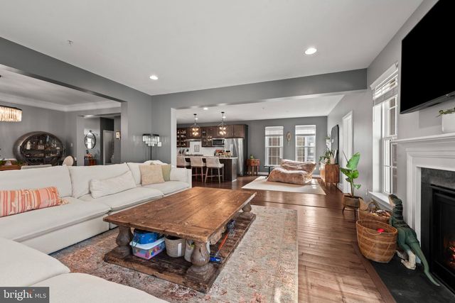 6315 CHESSINGTON ST, Middle River, MD 21220