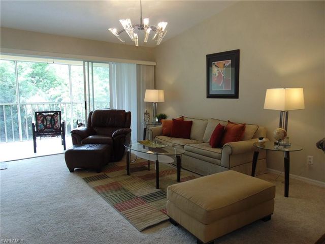 1155 Sarah Jean CIR # E202, Naples, FL 34110
