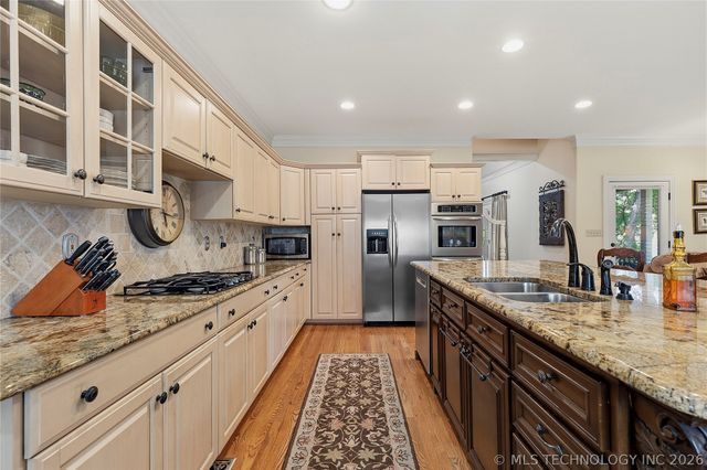 3609 S Sequoia Avenue, Broken Arrow, OK 74011