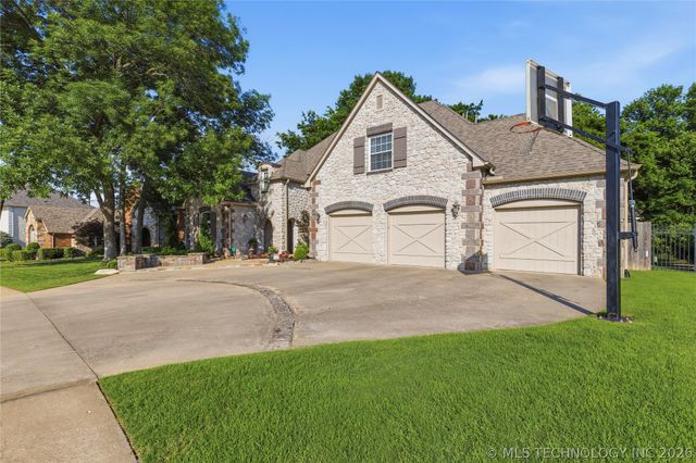 3609 S Sequoia Avenue, Broken Arrow, OK 74011