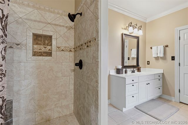 3609 S Sequoia Avenue, Broken Arrow, OK 74011