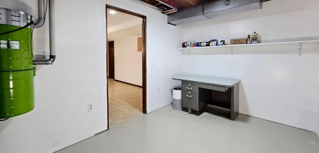 2705 Larch Lane N, Plymouth, MN 55441