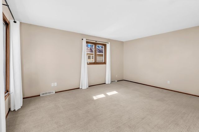 2705 Larch Lane N, Plymouth, MN 55441