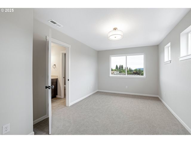 4636 Se 2ND St, Gresham, OR 97080