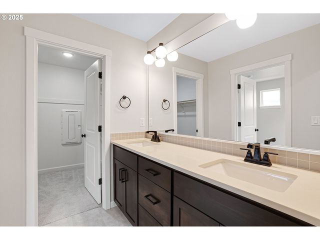 4636 Se 2ND St, Gresham, OR 97080