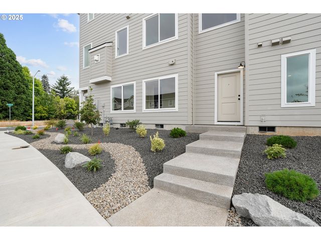 4636 Se 2ND St, Gresham, OR 97080