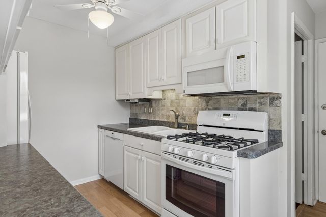 2422 Oak Street, White Bear Lake, MN 55110