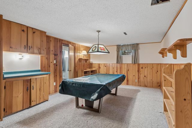 2422 Oak Street, White Bear Lake, MN 55110