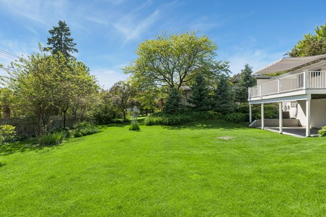 2422 Oak Street, White Bear Lake, MN 55110