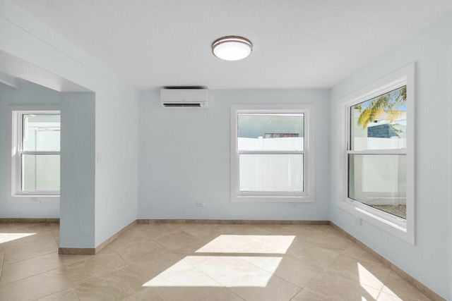 251 Azalea Street, Plantation Key, FL 33070