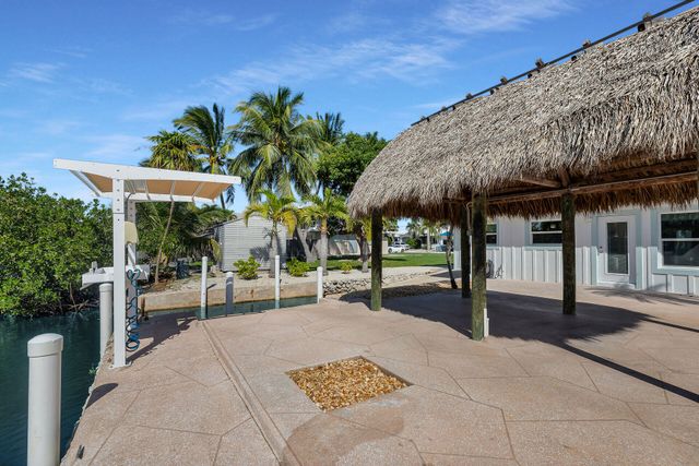 251 Azalea Street, Plantation Key, FL 33070