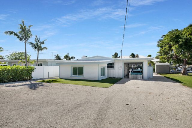 251 Azalea Street, Plantation Key, FL 33070