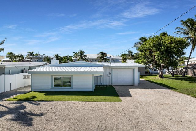 251 Azalea Street, Plantation Key, FL 33070