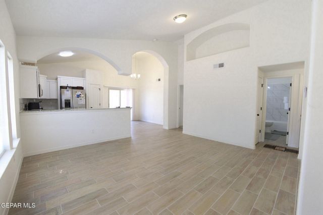 13083 BECCLES Street, El Paso, TX 79928