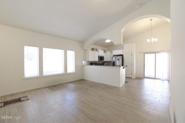 13083 BECCLES Street, El Paso, TX 79928