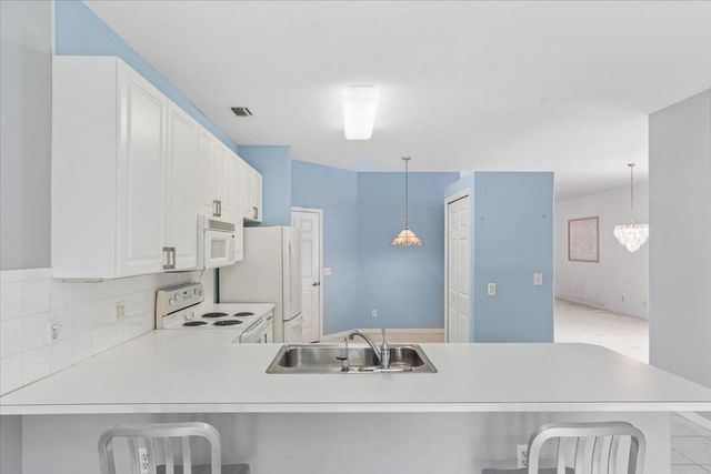 870 NW Sorrento Lane, Port St. Lucie, Port St Lucie, FL 34986