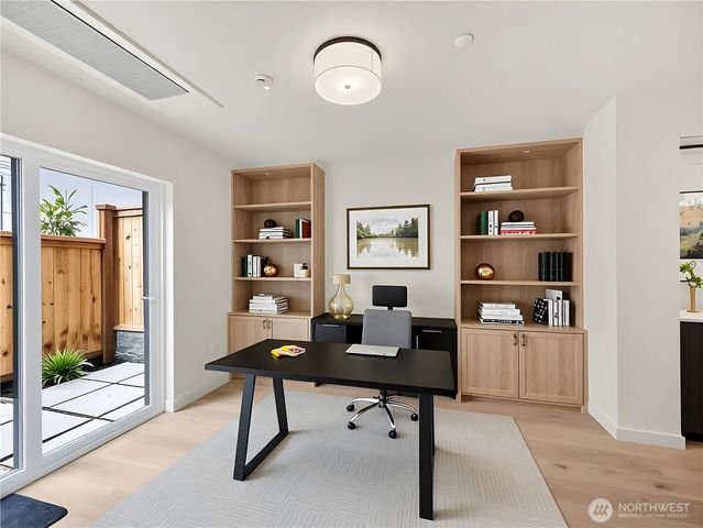 1413 A N 48th Street, Seattle, WA 98103
