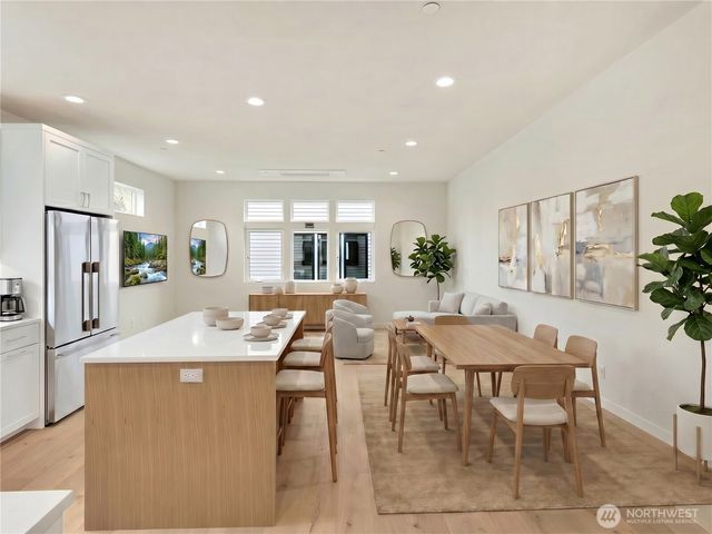 1413 A N 48th Street, Seattle, WA 98103
