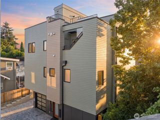 1413 A N 48th Street, Seattle, WA 98103