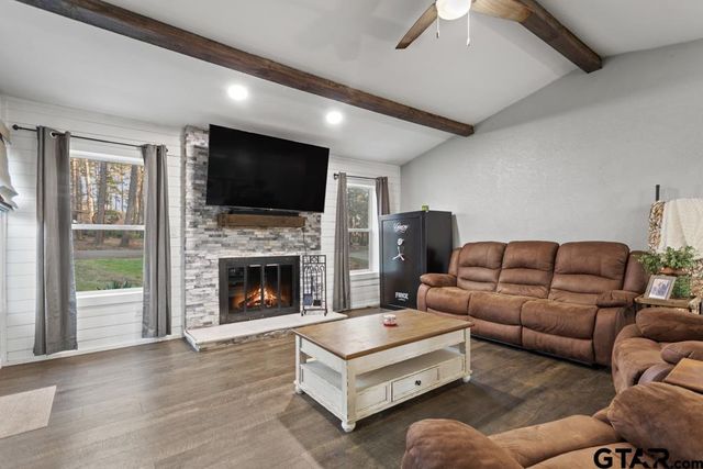 1452 Tanglewood W, Hideaway, TX 75771