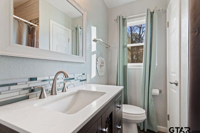 1452 Tanglewood W, Hideaway, TX 75771