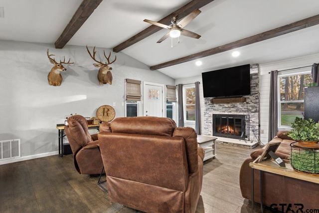 1452 Tanglewood W, Hideaway, TX 75771