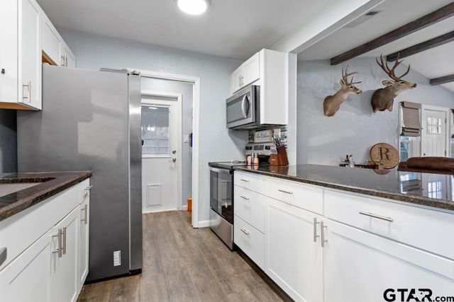 1452 Tanglewood W, Hideaway, TX 75771