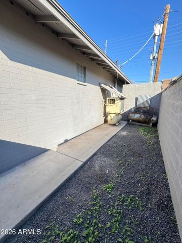 17648 N 32ND Street, Phoenix, AZ 85032