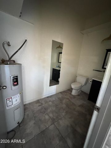 17648 N 32ND Street, Phoenix, AZ 85032