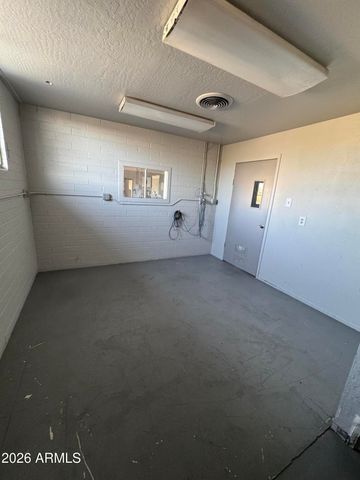 17648 N 32ND Street, Phoenix, AZ 85032