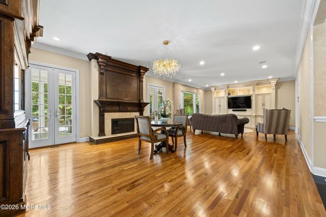6 Jayhawk Way, Holmdel, NJ 07733