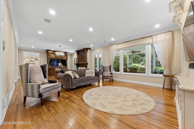 6 Jayhawk Way, Holmdel, NJ 07733