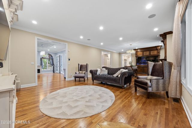 6 Jayhawk Way, Holmdel, NJ 07733