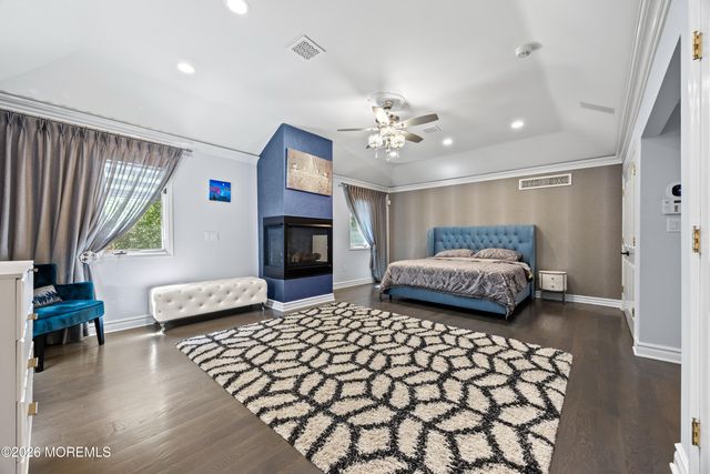 6 Jayhawk Way, Holmdel, NJ 07733