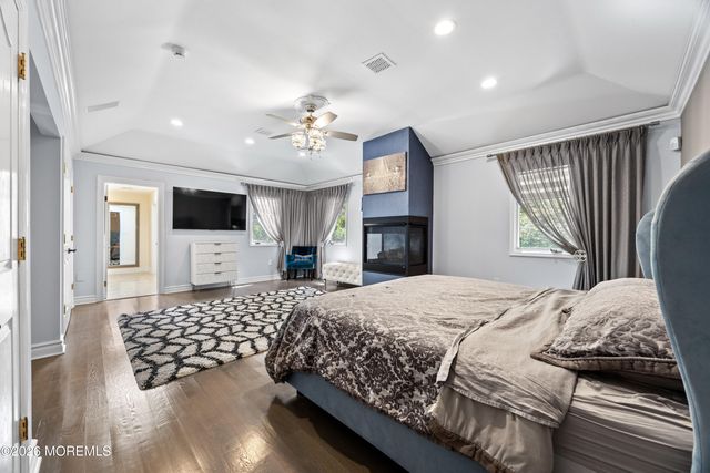 6 Jayhawk Way, Holmdel, NJ 07733