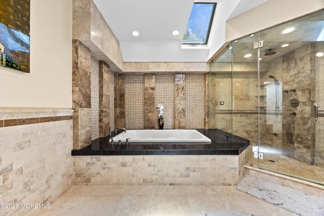 6 Jayhawk Way, Holmdel, NJ 07733