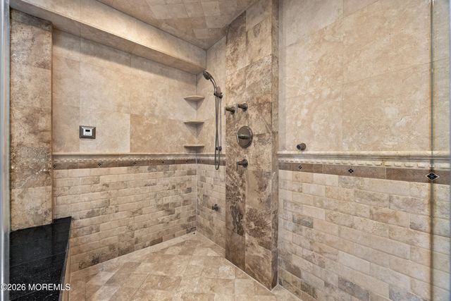 6 Jayhawk Way, Holmdel, NJ 07733