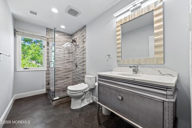 6 Jayhawk Way, Holmdel, NJ 07733
