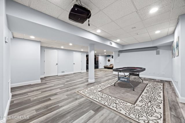 6 Jayhawk Way, Holmdel, NJ 07733