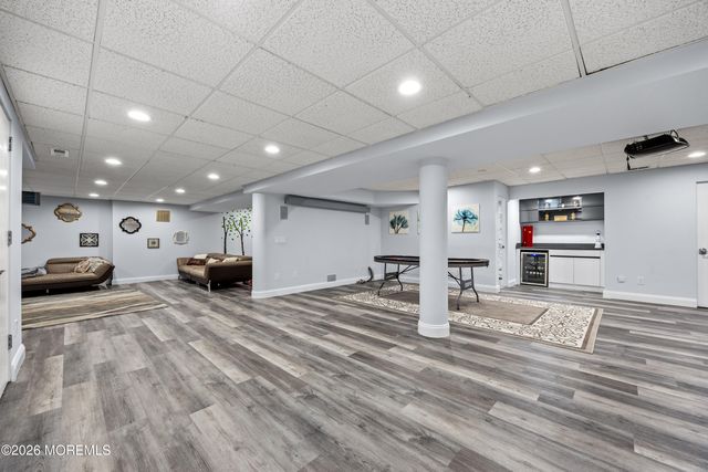 6 Jayhawk Way, Holmdel, NJ 07733