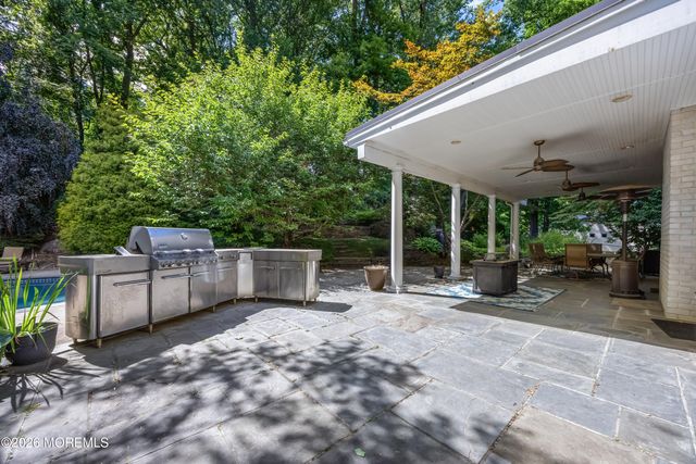 6 Jayhawk Way, Holmdel, NJ 07733