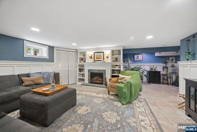 3 Bellevue Avenue, Bloomfield, NJ 07003