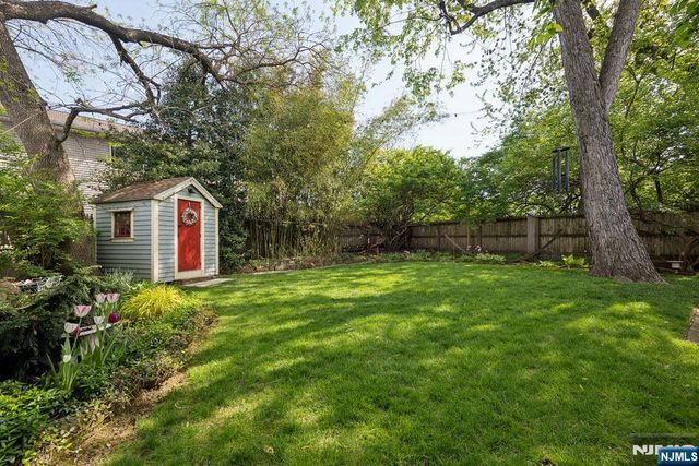 3 Bellevue Avenue, Bloomfield, NJ 07003