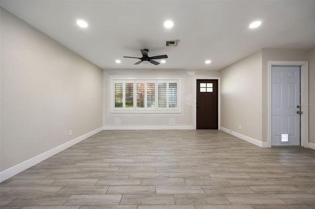 1432 SE 11TH STREET, Cape Coral, FL 33990