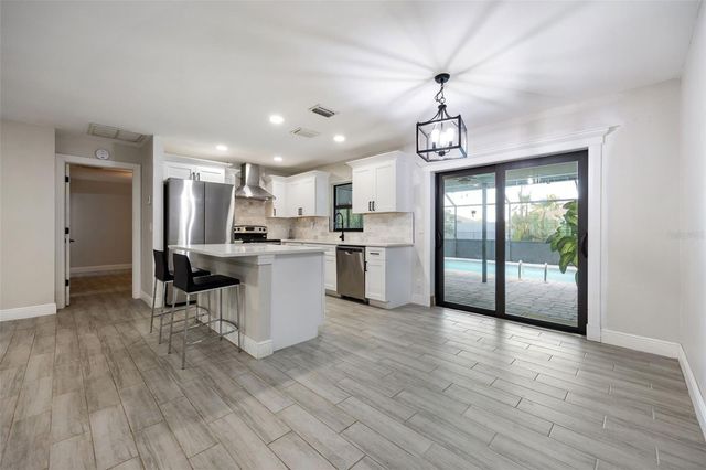 1432 SE 11TH STREET, Cape Coral, FL 33990