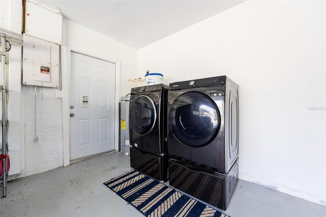 1432 SE 11TH STREET, Cape Coral, FL 33990