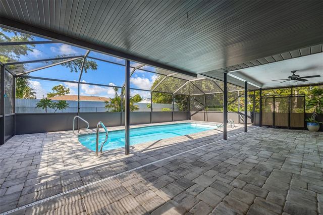 1432 SE 11TH STREET, Cape Coral, FL 33990