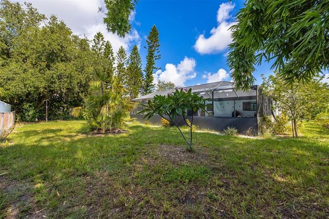 1432 SE 11TH STREET, Cape Coral, FL 33990