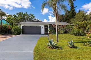 1432 SE 11TH STREET, Cape Coral, FL 33990