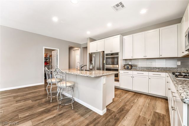 9125 Deer Grove Court, Las Vegas, NV 89113